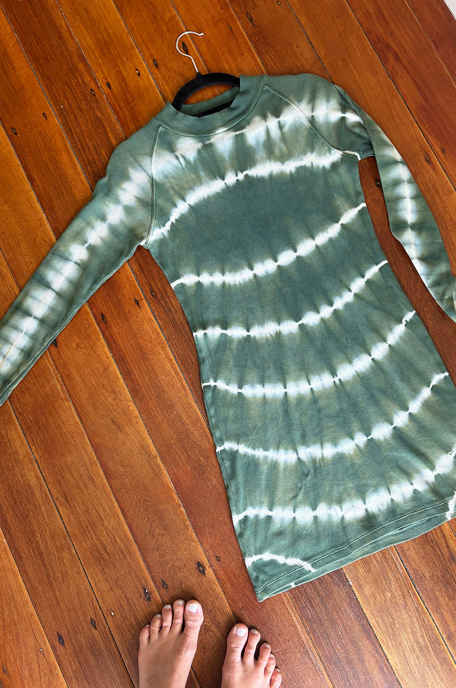 ONENESS LONG SLEEVE DRESS
