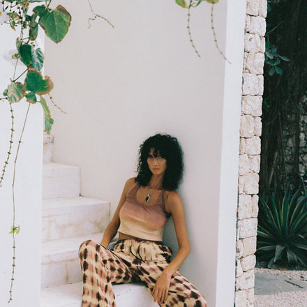 RESONANCE RIBBED HALTER TOP