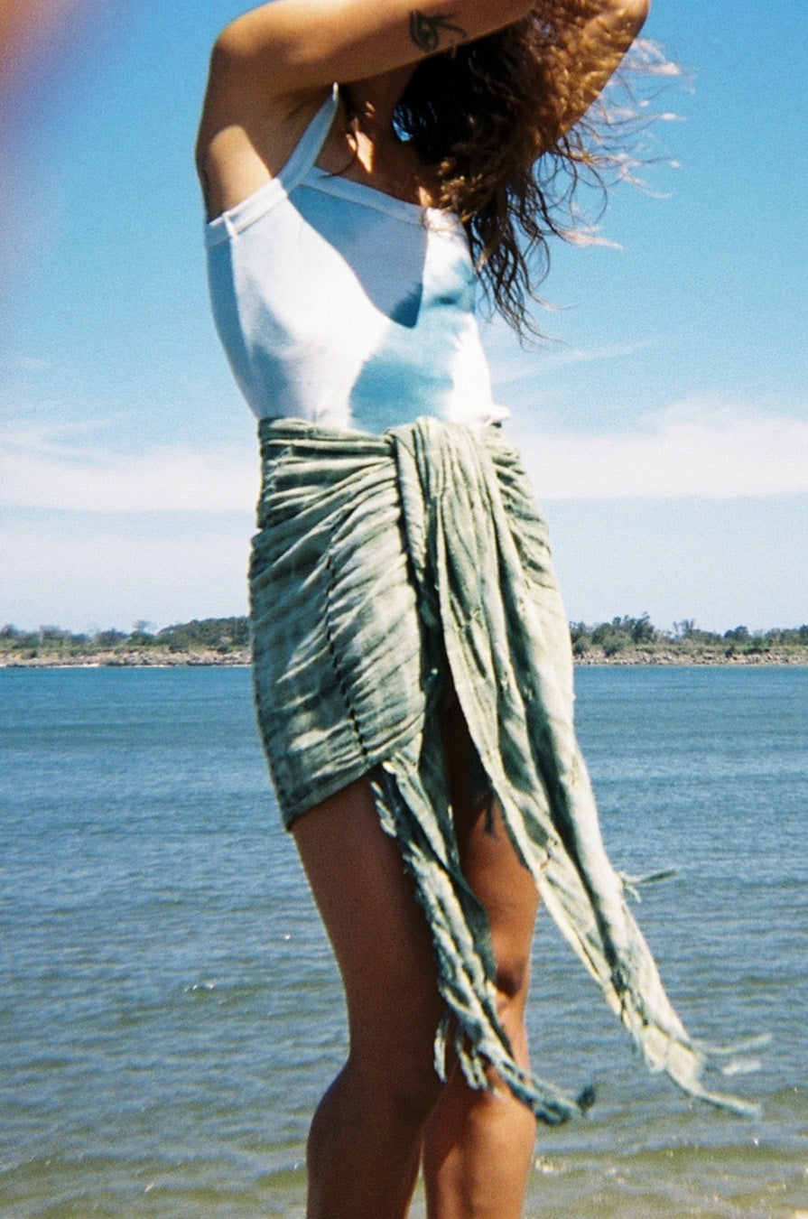 EVOLVE HANDWOVEN SARONG