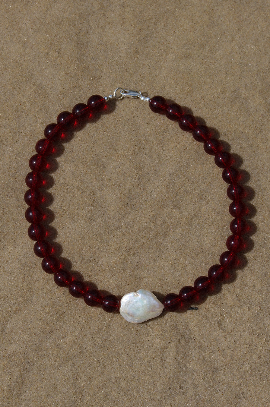 SOLACE CHOKER - Red Glass