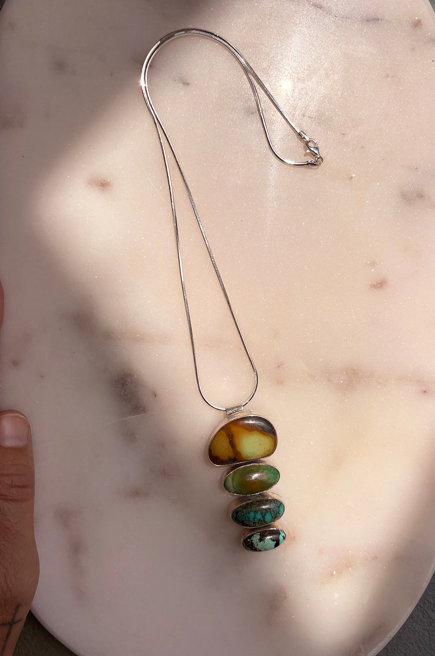 ONDA NECKLACE