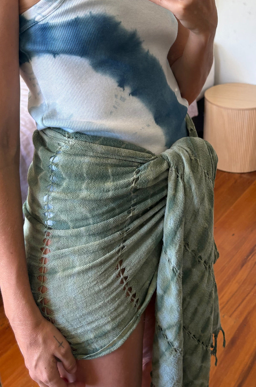 EVOLVE HANDWOVEN SARONG
